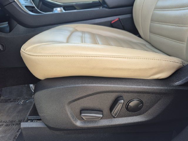 Used 2024 Ford Edge SEL AWD/4WD image 17