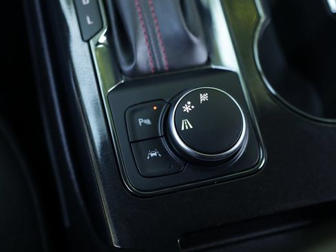 Used 2021 Chevrolet Blazer RS FWD image 19