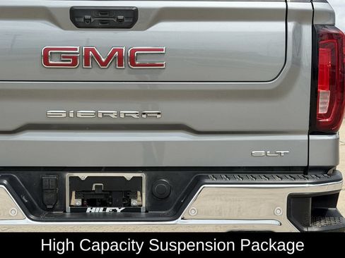 Used 2024 GMC Sierra 1500 SLT AWD/4WD image 9
