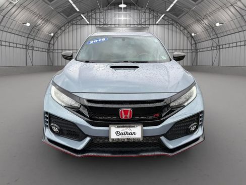 Used 2019 Honda Civic Type R image 9