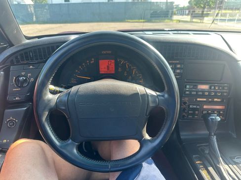 Used 1993 Chevrolet Corvette Coupe image 21