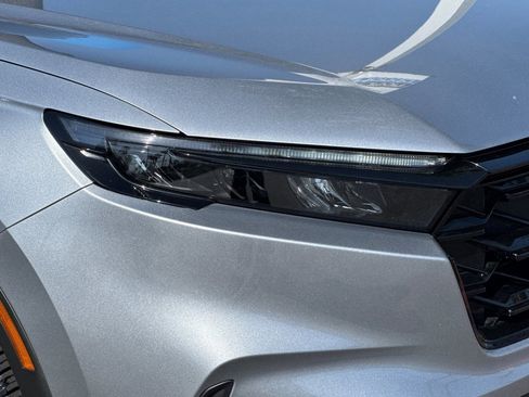 Used 2023 Honda CR-V Sport image 11