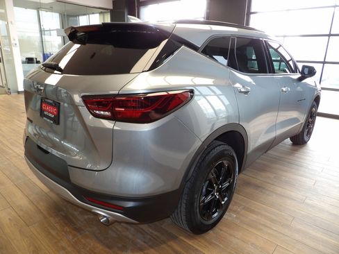 Used 2024 Chevrolet Blazer LT w/ Convenience Package image 6