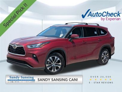 Used 2020 Toyota Highlander XLE