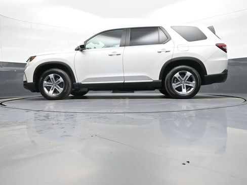 Certified 2023 Honda Pilot EX-L image 34