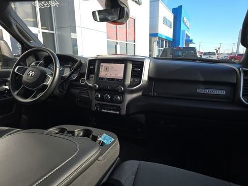 Used 2024 RAM 2500 Big Horn w/ Towing Technology Group image 7