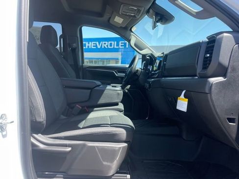 Used 2026 Chevrolet Silverado 1500 LT RWD image 18