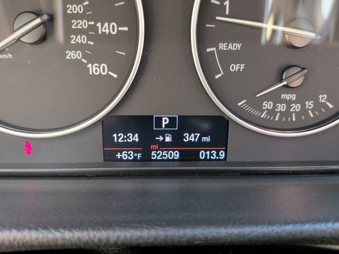 Used 2014 BMW 320i Sedan image 22