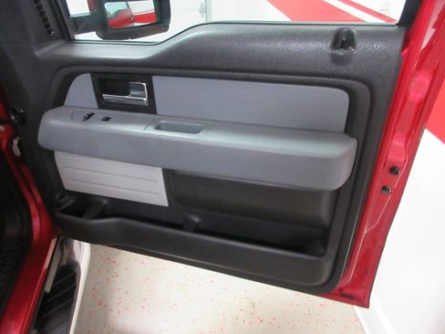 Used 2012 Ford F150 XLT w/ XLT Chrome Pkg AWD/4WD image 31