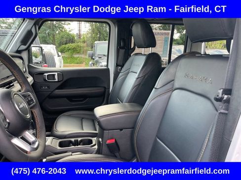Used 2024 Jeep Wrangler Unlimited Sahara AWD/4WD image 48