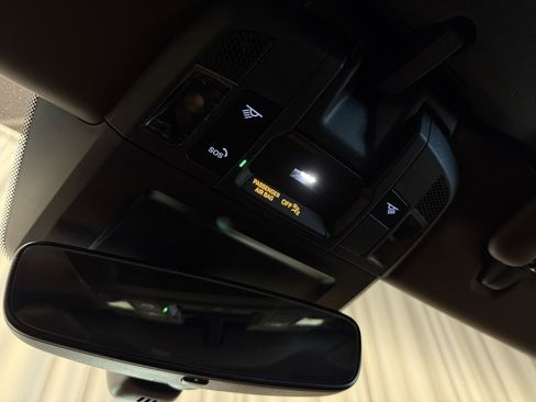 Used 2022 Porsche 911 Targa 4S image 24