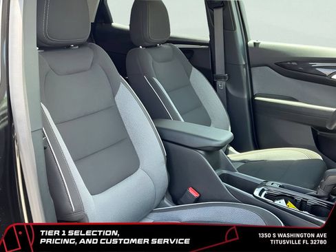 Used 2025 Chevrolet TrailBlazer LT AWD/4WD image 13