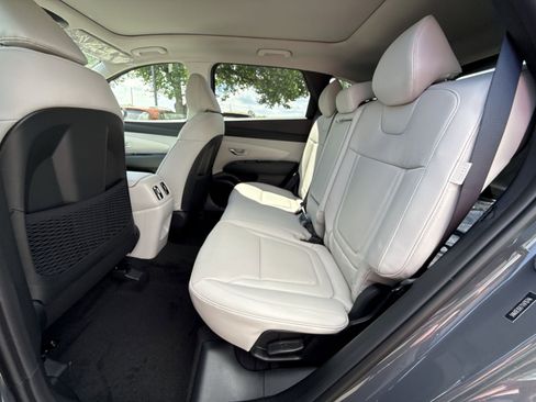 New 2026 Hyundai Tucson Limited FWD image 25