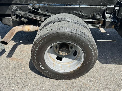 Used 2020 Ford F350 XL w/ Power Equipment Group AWD/4WD image 32