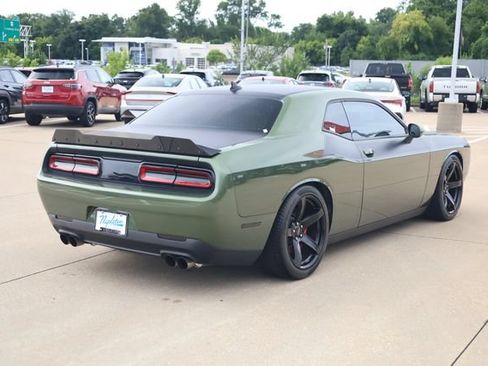 Used 2018 Dodge Challenger R/T w/ Quick Order Package 22P T/A RWD image 5
