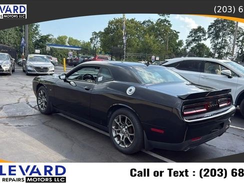 Used 2017 Dodge Challenger GT w/ Technology Group AWD/4WD image 5
