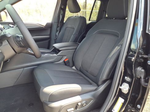 New 2026 Jeep Grand Cherokee Laredo X AWD/4WD image 5