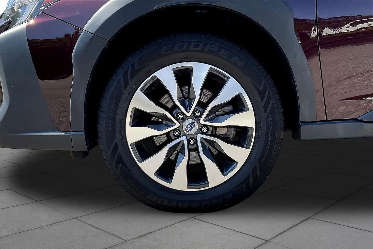 Used 2024 Subaru Outback Touring XT AWD/4WD image 21
