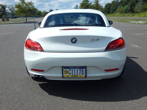 Used 2016 BMW Z4 sDrive28i image 8
