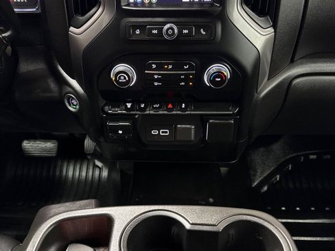 Used 2024 Chevrolet Silverado 2500 W/T w/ WT Convenience Package image 19