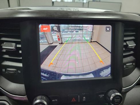 Used 2024 RAM 2500 Big Horn image 7