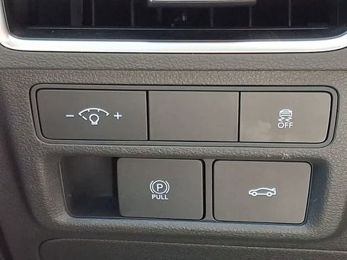 Used 2025 Hyundai Sonata SEL FWD image 22