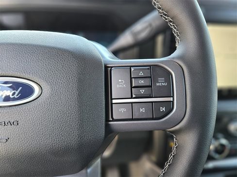 New 2025 Ford F350 Lariat w/ Lariat Ultimate Package image 29