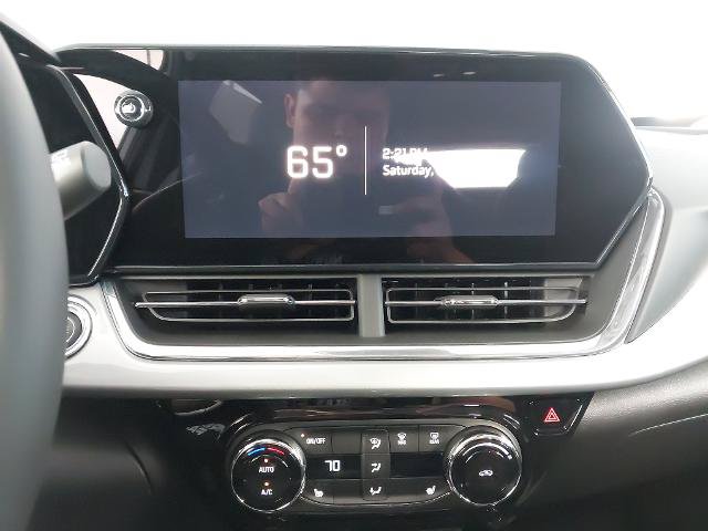 New 2026 Chevrolet Trax LT w/ Driver Confidence Package FWD image 20