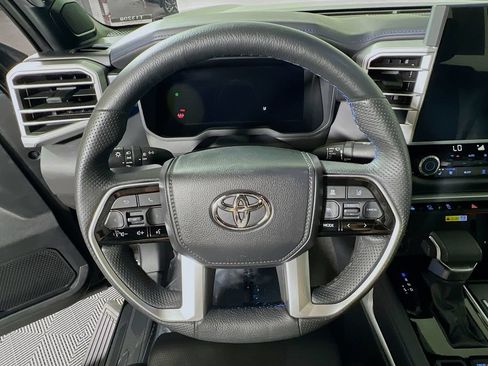 Used 2023 Toyota Tundra Platinum AWD/4WD image 10