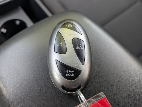 Used 2025 Hyundai Kona SEL FWD image 26