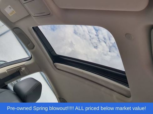 Used 2023 Honda Accord Touring image 25