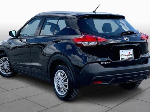 Used 2019 Nissan Kicks S w/ Exterior Electronics Package image 12