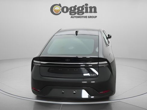 New 2026 Toyota Prius Plug-In Hybrid image 16