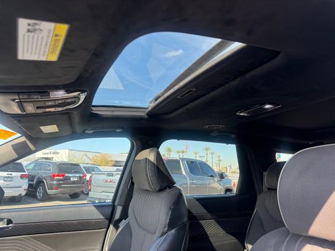 Used 2025 Hyundai Palisade Calligraphy image 33