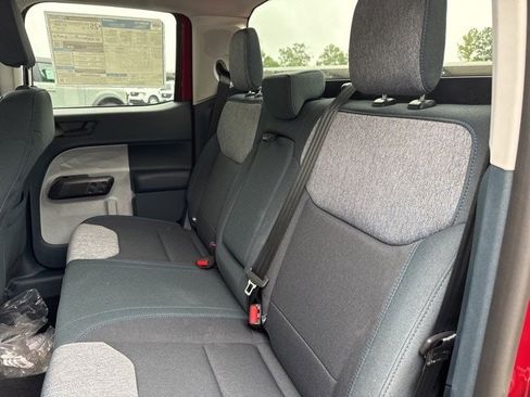 Used 2025 Ford Maverick XLT w/ XLT Luxury Package AWD/4WD image 18