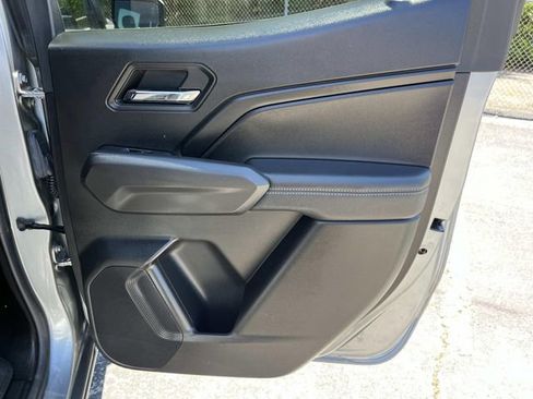 Used 2023 Chevrolet Colorado LT w/ LT Convenience Package II AWD/4WD image 22