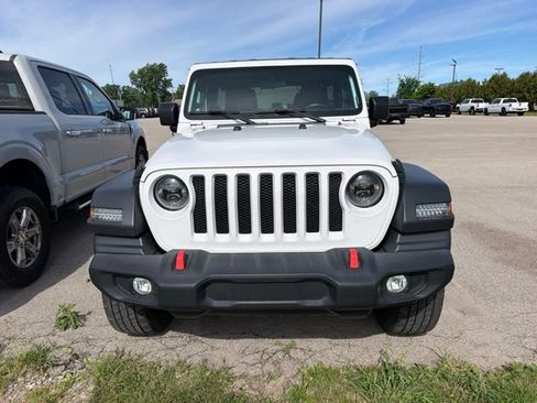 Used 2019 Jeep Wrangler Unlimited Sport S AWD/4WD image 2