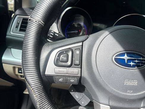 Used 2017 Subaru Legacy 2.5i Premium w/ Moonroof Package AWD/4WD image 21