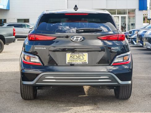 Certified 2023 Hyundai Kona SE image 6