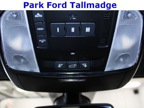 Used 2020 Jeep Grand Cherokee Limited image 22