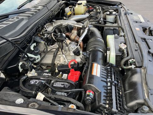 Used 2020 Ford F350 Lariat w/ Chrome Package image 39