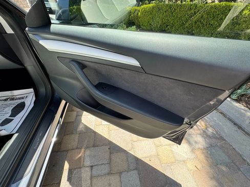 Used 2023 Tesla Model 3 Standard Range RWD image 23