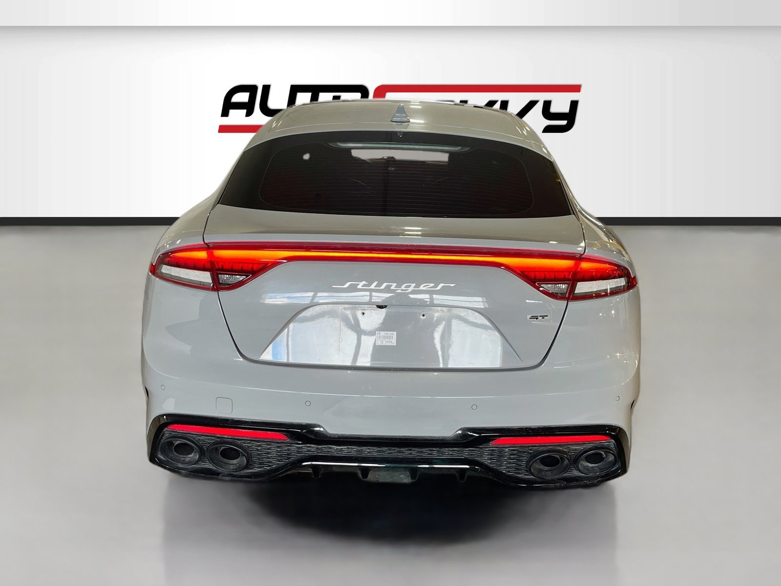 Used 2023 Kia Stinger GT2 AWD/4WD image 6