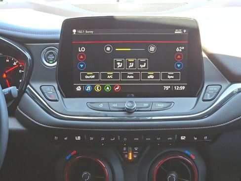 Certified 2023 Chevrolet Blazer RS w/ Driver Confidence II Package image 25