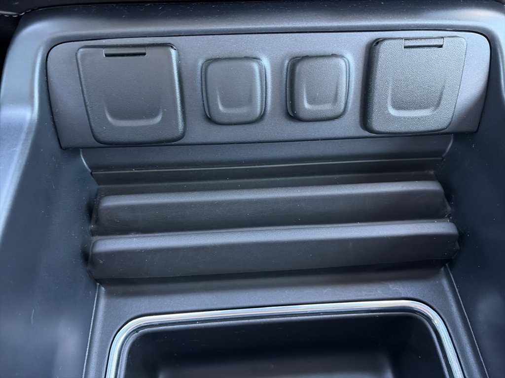 Used 2018 GMC Sierra 1500 SLT AWD/4WD image 25