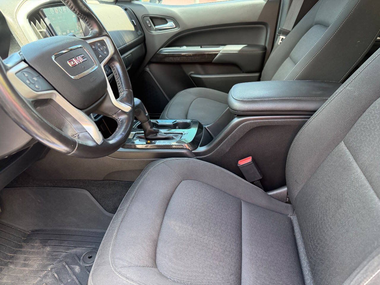 Used 2018 GMC Canyon SLE w/ Trailering Package RWD image 6