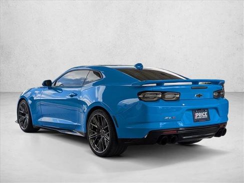 Used 2022 Chevrolet Camaro ZL1 RWD image 8