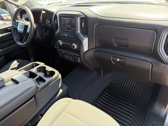 Used 2025 GMC Sierra 2500 Pro w/ Convenience Package AWD/4WD image 16