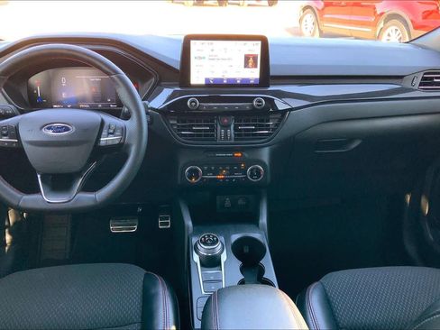 Used 2024 Ford Escape ST-Line image 30