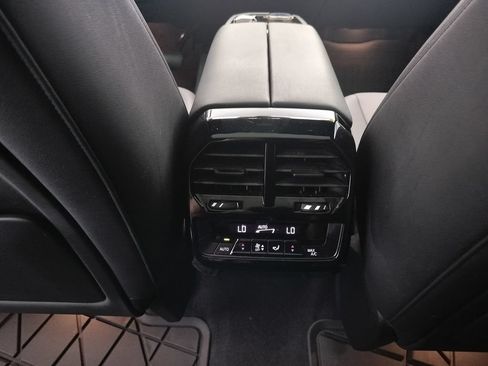 Certified 2024 BMW iX xDrive50 w/ Premium Package AWD/4WD image 21